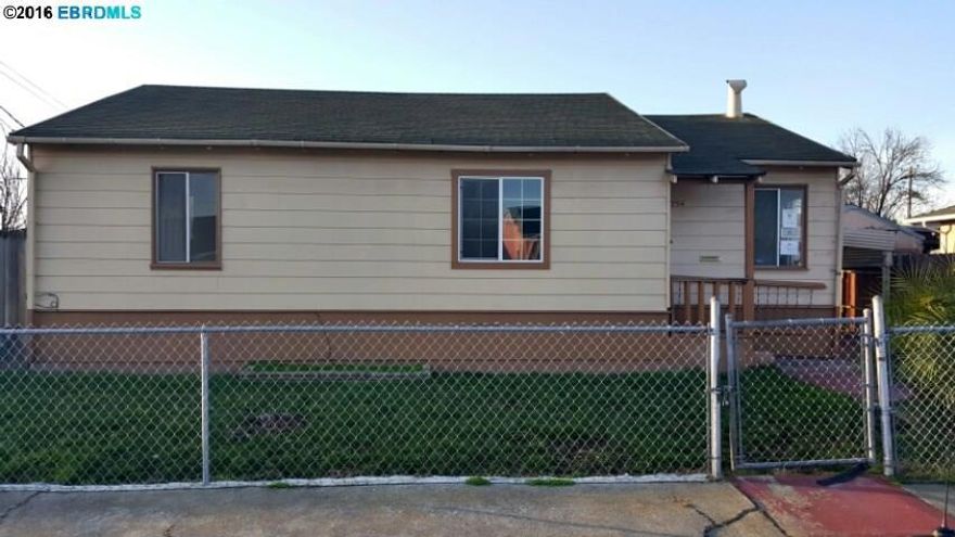 This three bedroom and one bathroom home located in Oakland's Columbia Gardens has some previous updating to kitchen and bath. The long driveway with carport and garage makes this perfect for three vehicles to park off street. Located near Oakland Airport, BART, and on ramp to I-880.