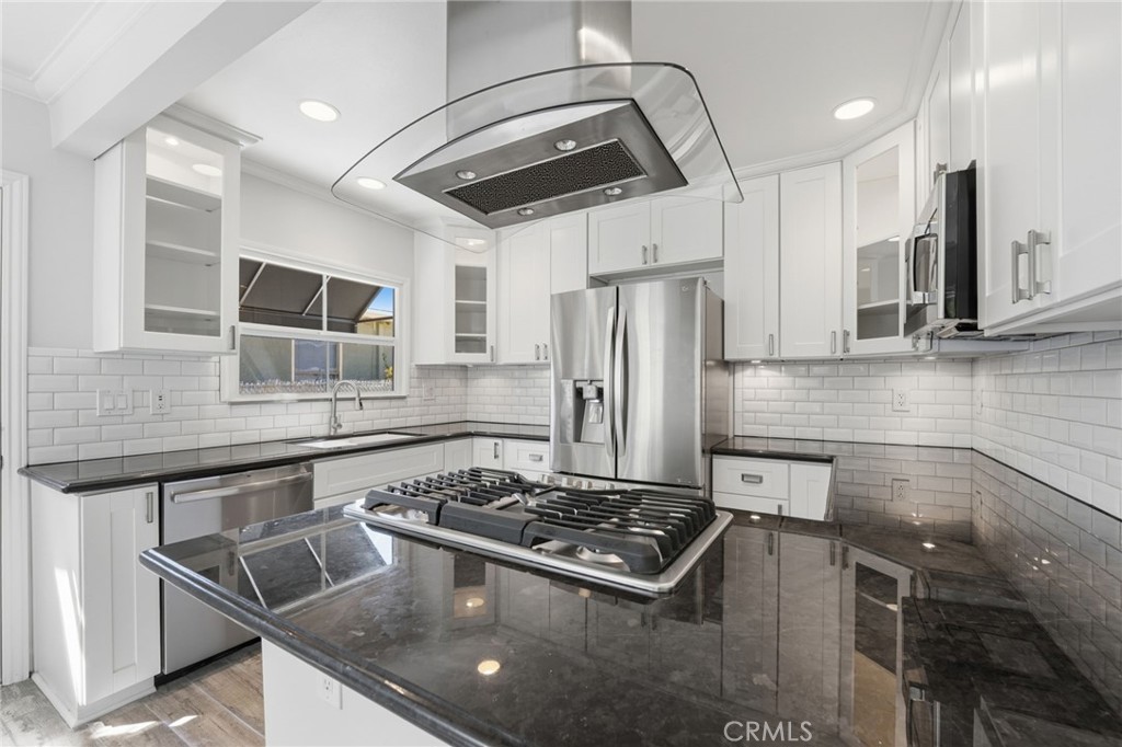 5857 E Mezzanine Way