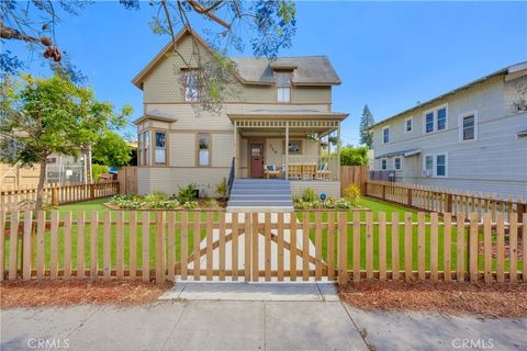 326 W 10th Street Long Beach CA 90813