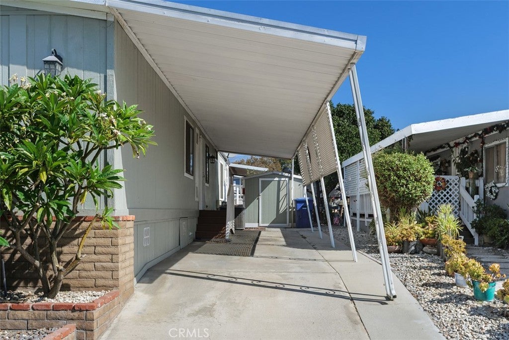1456 E Philadelphia St Spc 303