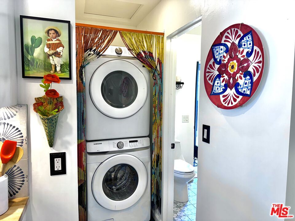 Indian Canyons - Residential Lease