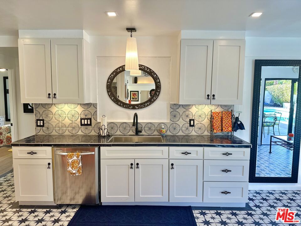 Indian Canyons - Residential Lease