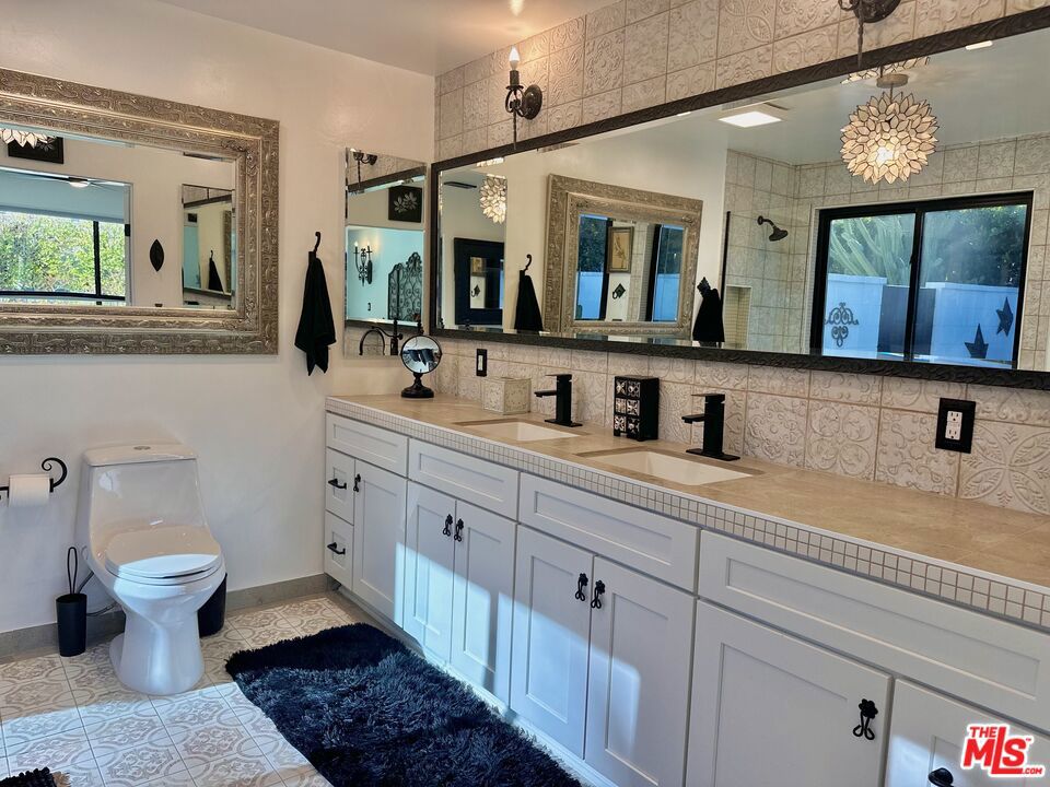 Indian Canyons - Residential Lease