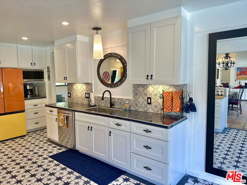 Indian Canyons - Residential Lease