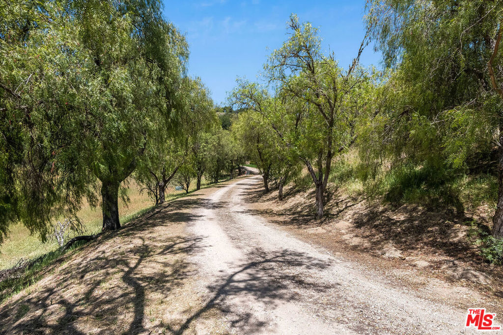 3333 & 3349 Long Valley Road