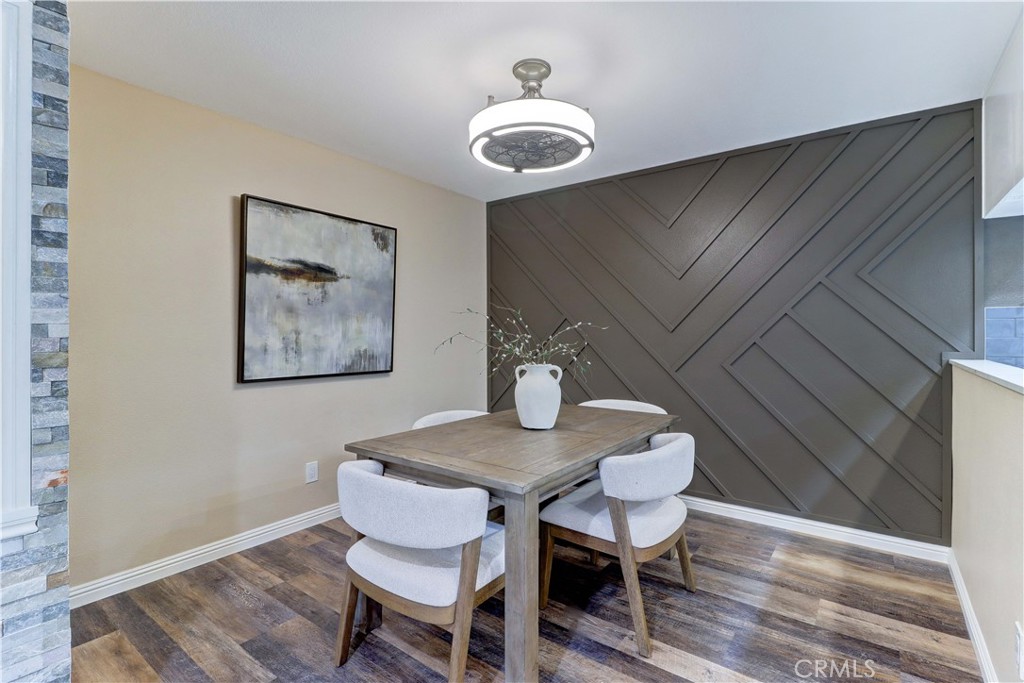 EAST PARK VILLAS - Residential