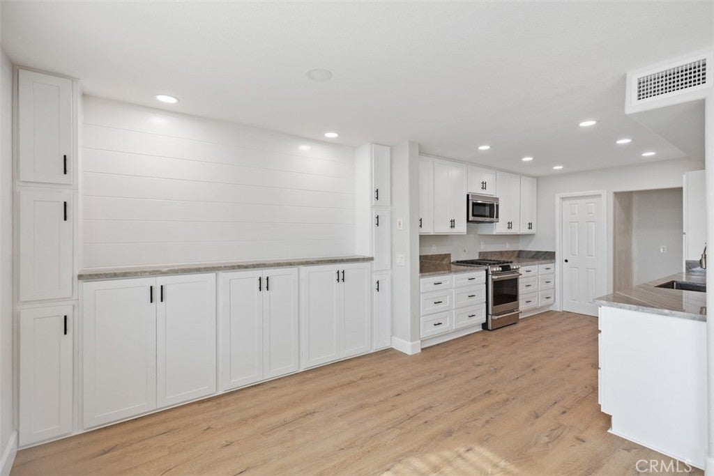 17 Vista Encanta, San Clemente CA 92672 - Photo 8