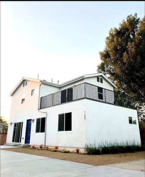 Photo of 7009 Claire Avenue, Reseda, CA 91335 (MLS # SR26092700)