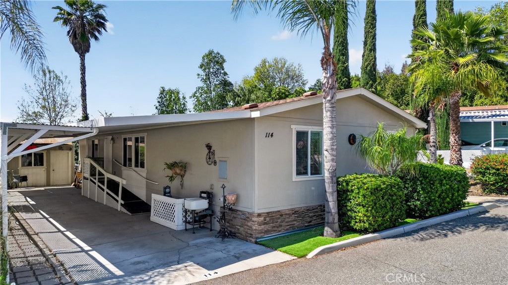 15181 Van Buren Boulevard 114