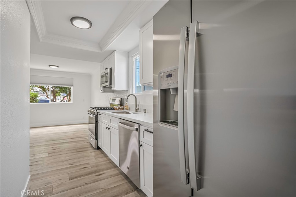 4543 W 168th Street