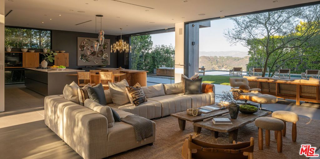 Photo of 1632 Stradella Road, Los Angeles, CA 90077 (MLS # 26635711)