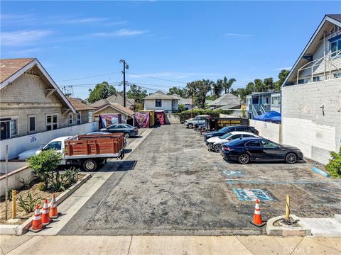Photo of 606 S Main Street, Santa Ana, CA 92701 (MLS # OC26075891)