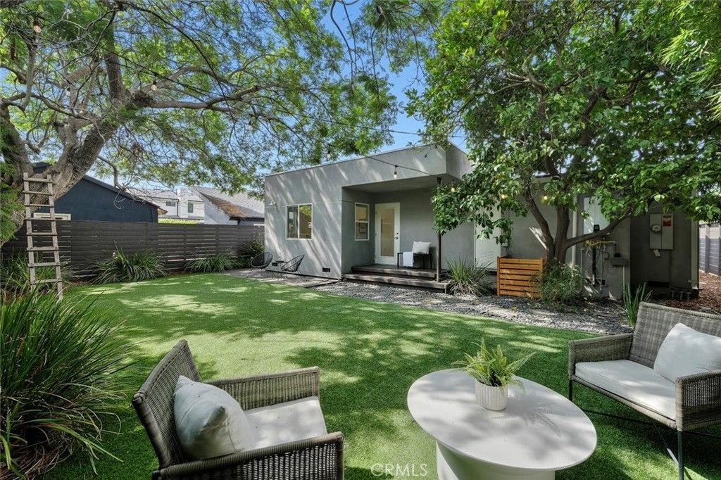 Photo of 2828 Military Avenue, West Los Angeles, CA 90064 (MLS # SB25192777)