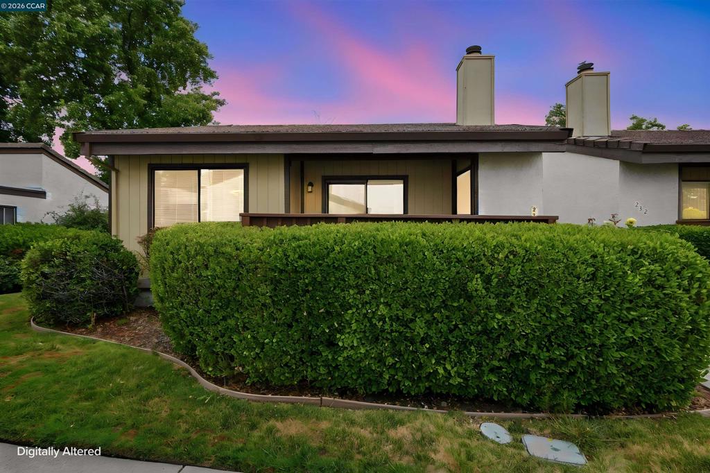 236 Tangerine CT