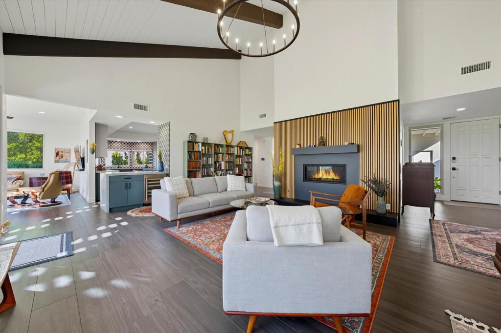 Mission Hills Country Club - Residential Lease