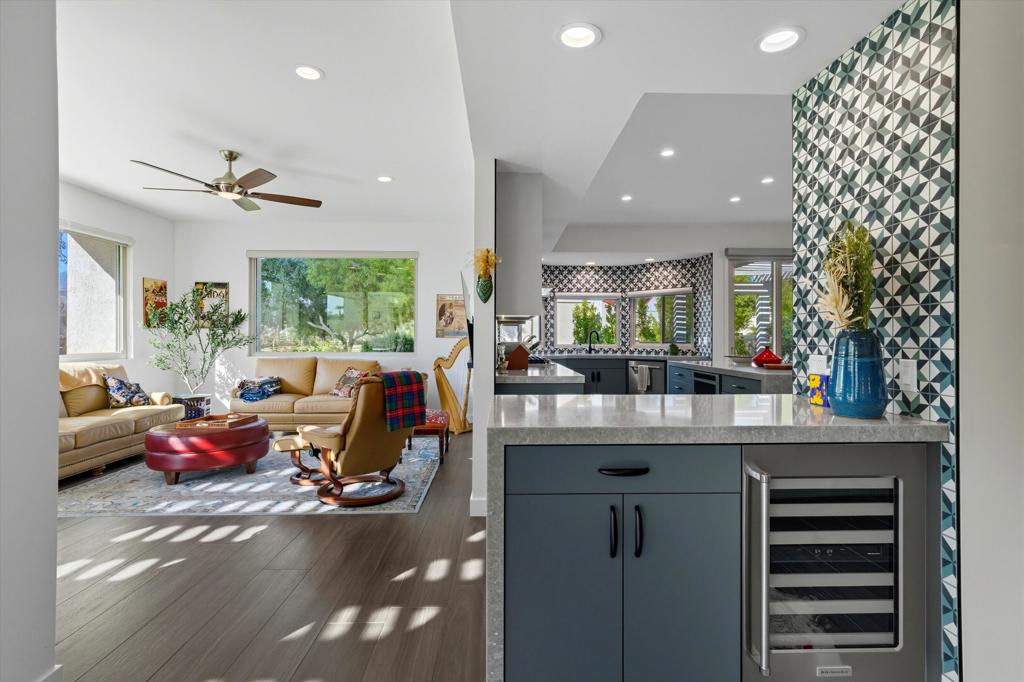 Mission Hills Country Club - Residential Lease