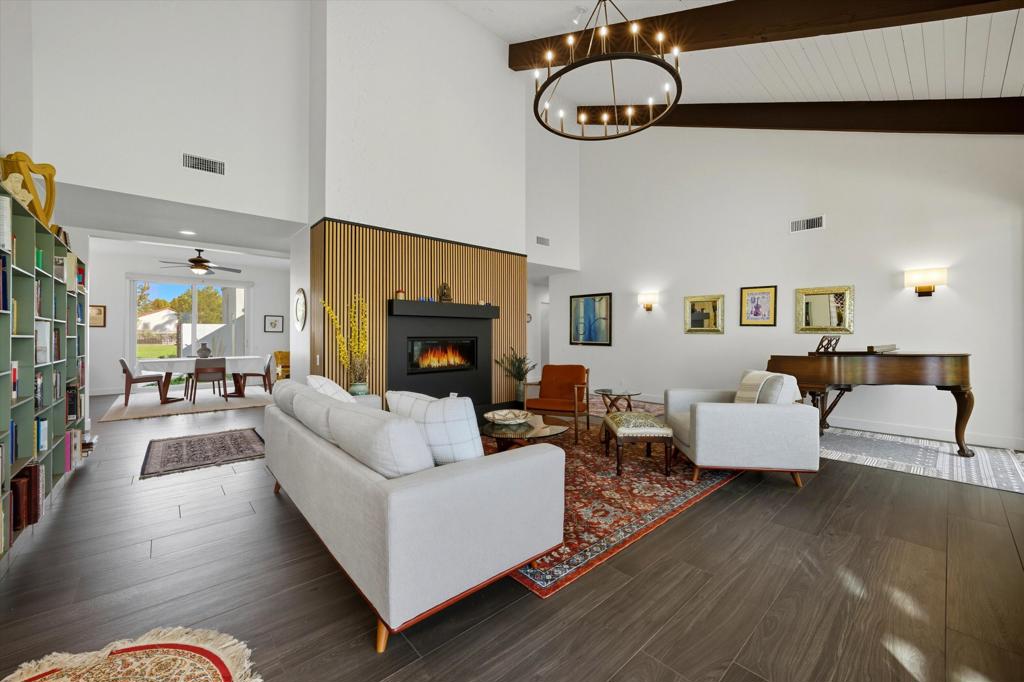 Mission Hills Country Club - Residential Lease