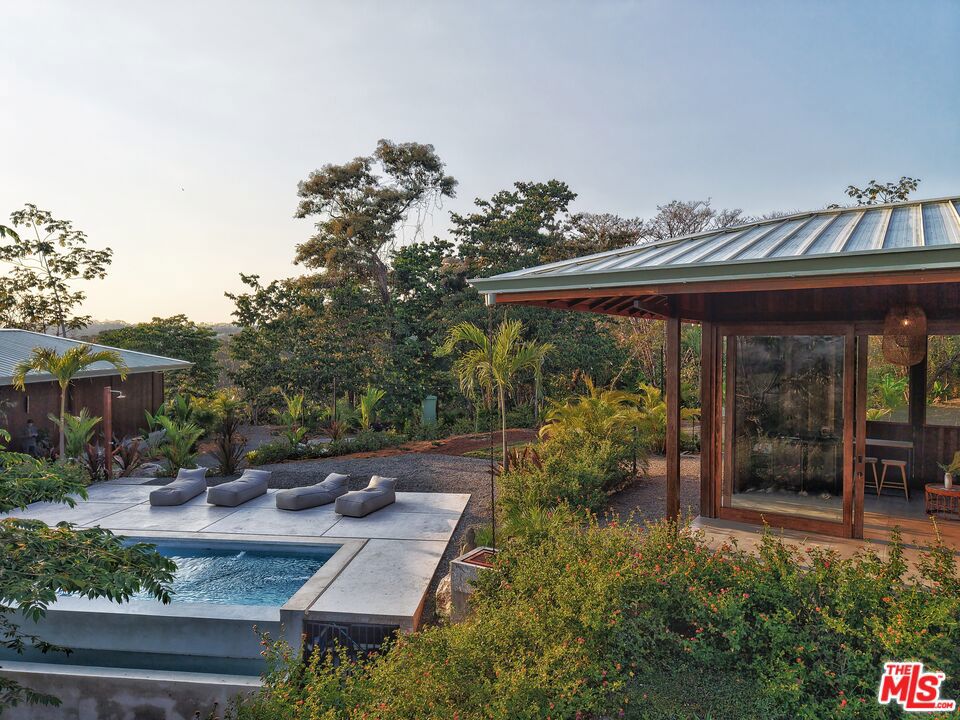 0 Mal Pais, Santa Teresa, Costa Rica