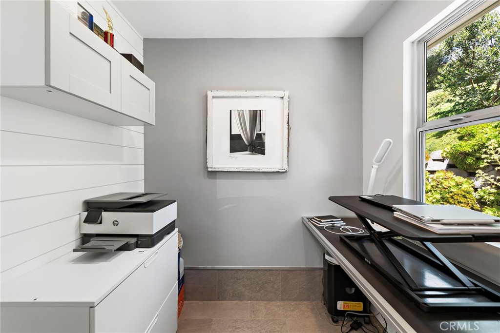 Top Of The World (TOW) - Residential