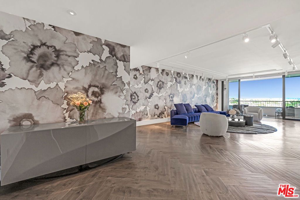 Photo of 1100 Alta Loma Road #1404, West Hollywood, CA 90069 (MLS # 26644211)