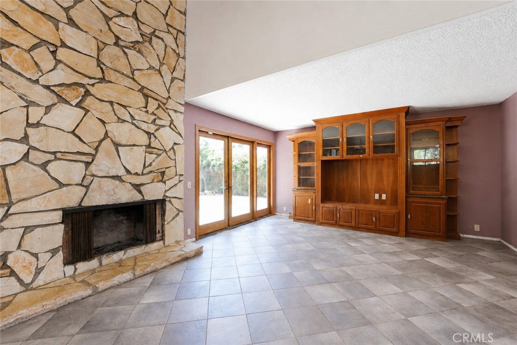 25572 Gloriosa Dr, Mission Viejo CA 92691 - Photo 9