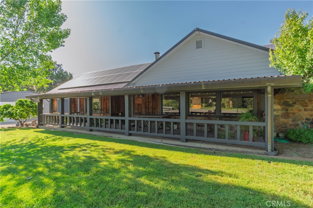 Properties 1 7428 Hornitos Road