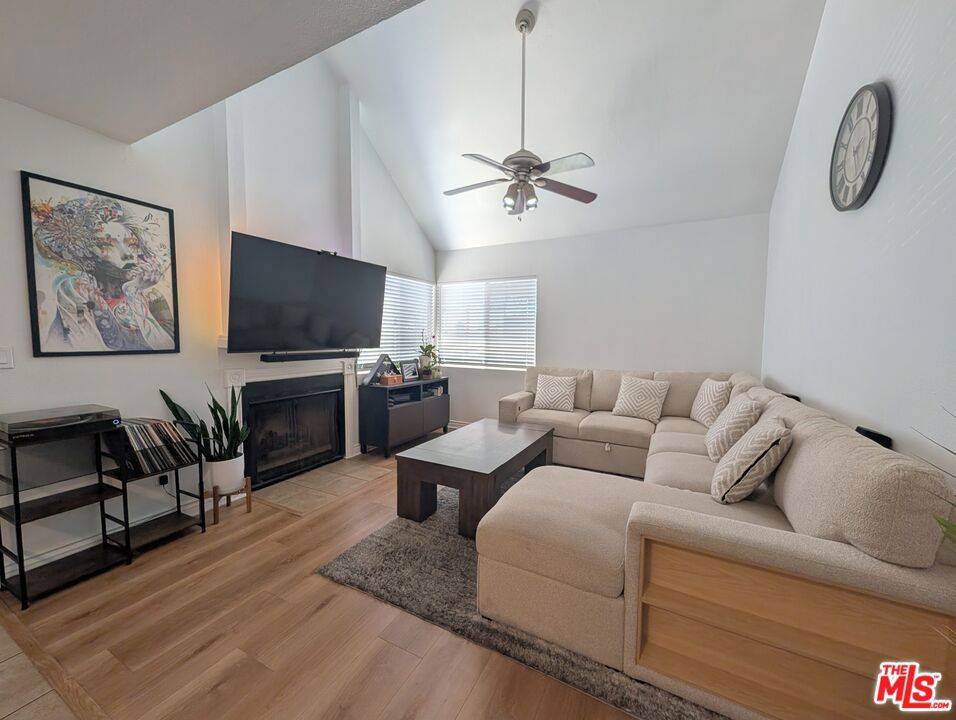 11826 Loma Drive