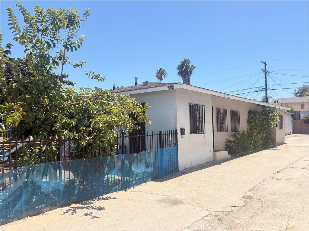 1510 W 84th