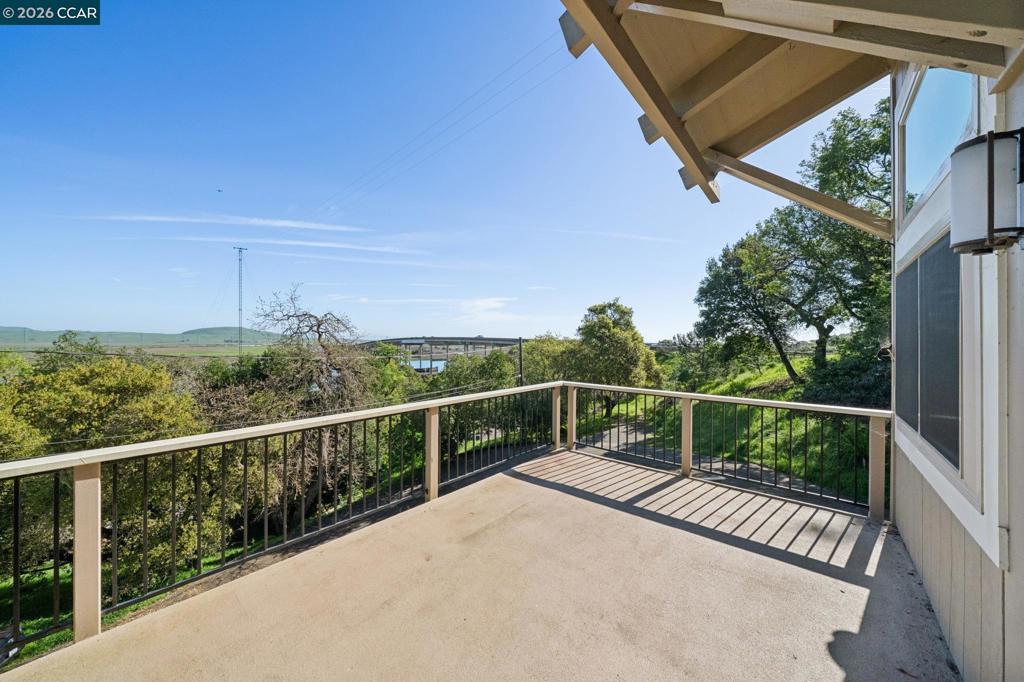 66 Bridge Rd