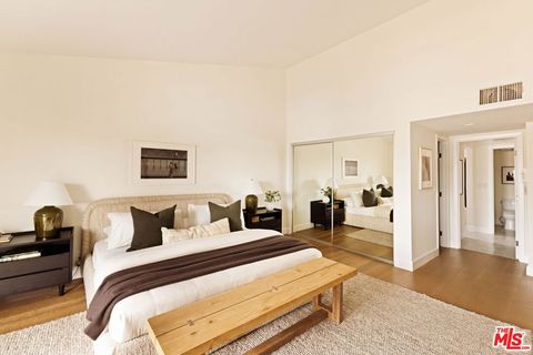 Tiny photo for 1520 S Beverly Glen Boulevard #507, Los Angeles, CA 90024 (MLS # 26658593)