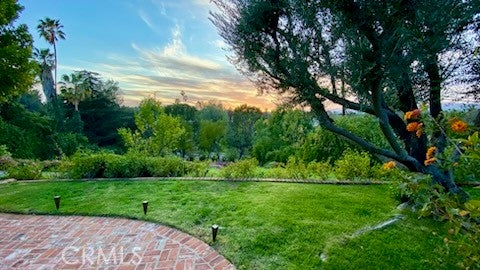 Photo of 5950 Winnetka AVE, Woodland Hills, CA 91367 (MLS # SR26164625)