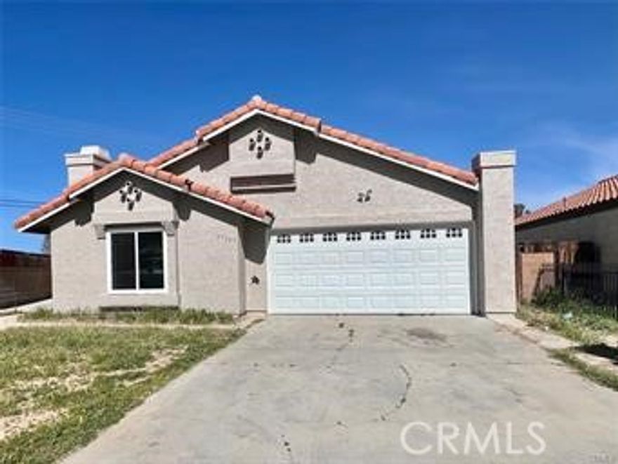 3 bathrooms + 2 bathrooms single house for rent in Palmdale