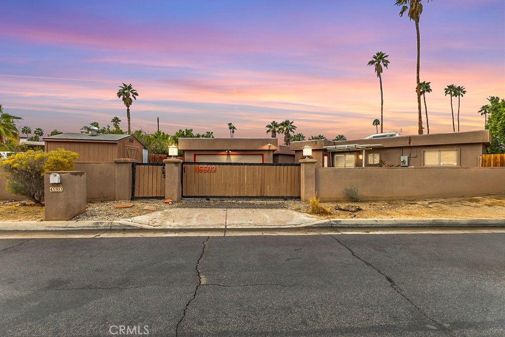 Photo of 45503 Panorama Drive, Palm Desert, CA 92260 (MLS # SW25225398)