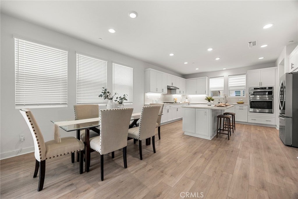 121 Biome, Irvine CA 92618 - Photo 10