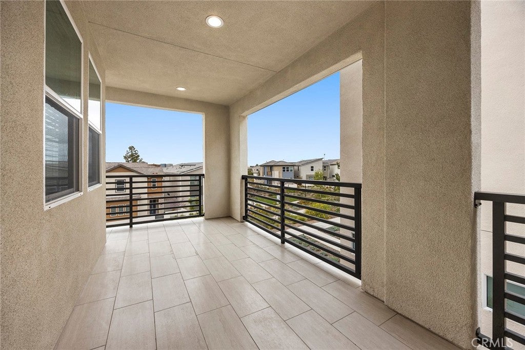 121 Biome, Irvine CA 92618 - Photo 15