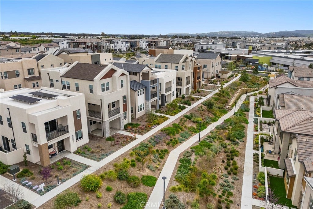 121 Biome, Irvine CA 92618 - Photo 30