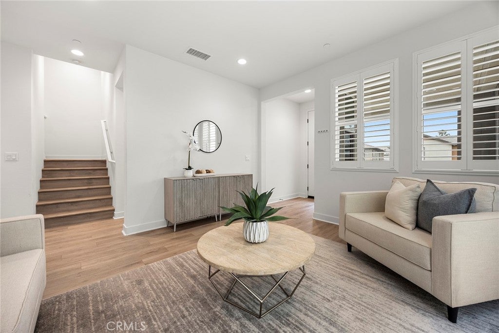 121 Biome, Irvine CA 92618 - Photo 6