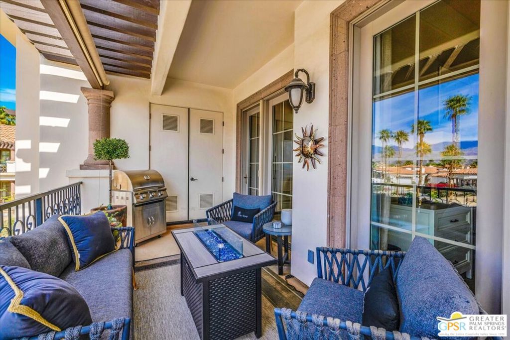 Villa Portofino - Residential