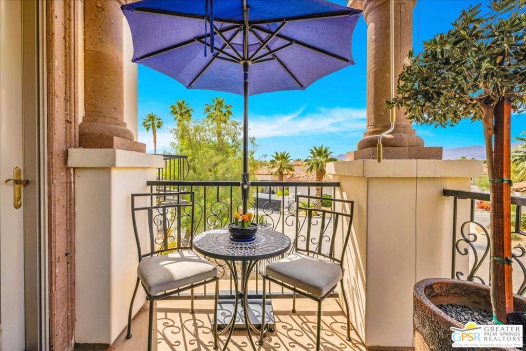 Villa Portofino - Residential