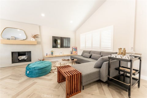 Photo of 575 N Burton Way, Palm Springs, CA 92262 (MLS # AR26136281)