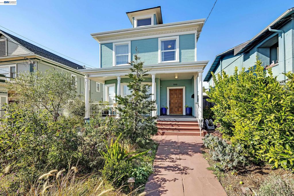 1919 48Th Ave