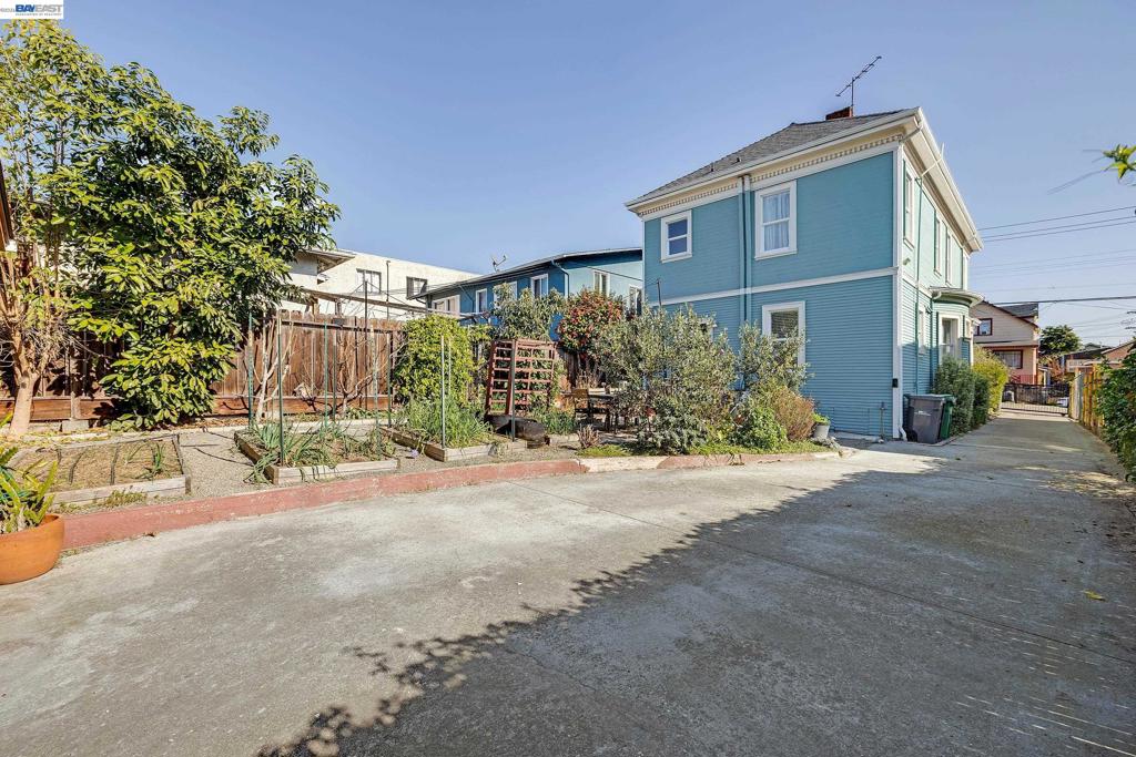 1919 48Th Ave