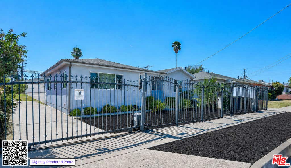 Photo of 6729 Ensign Avenue, Los Angeles, CA 91606 (MLS # 26870697)