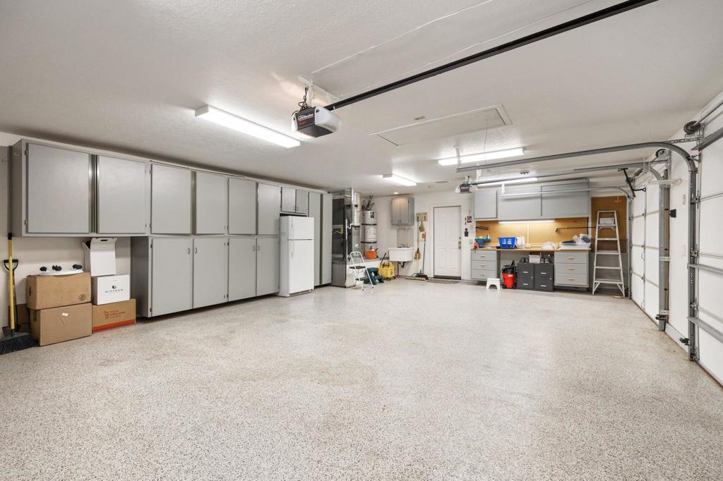 Canyon Cove - Residential Lease