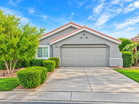 Photo of 80469 Glen Eagles Court, Indio, CA 92201 (MLS # 219153295DA)
