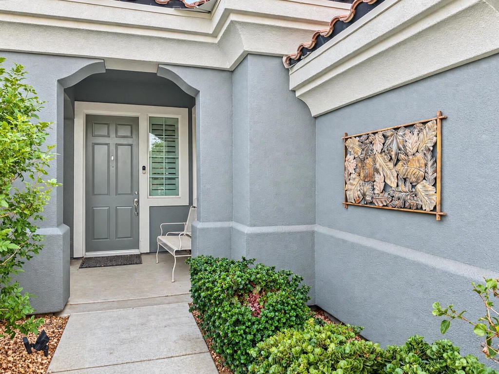 80469 Glen Eagles Court