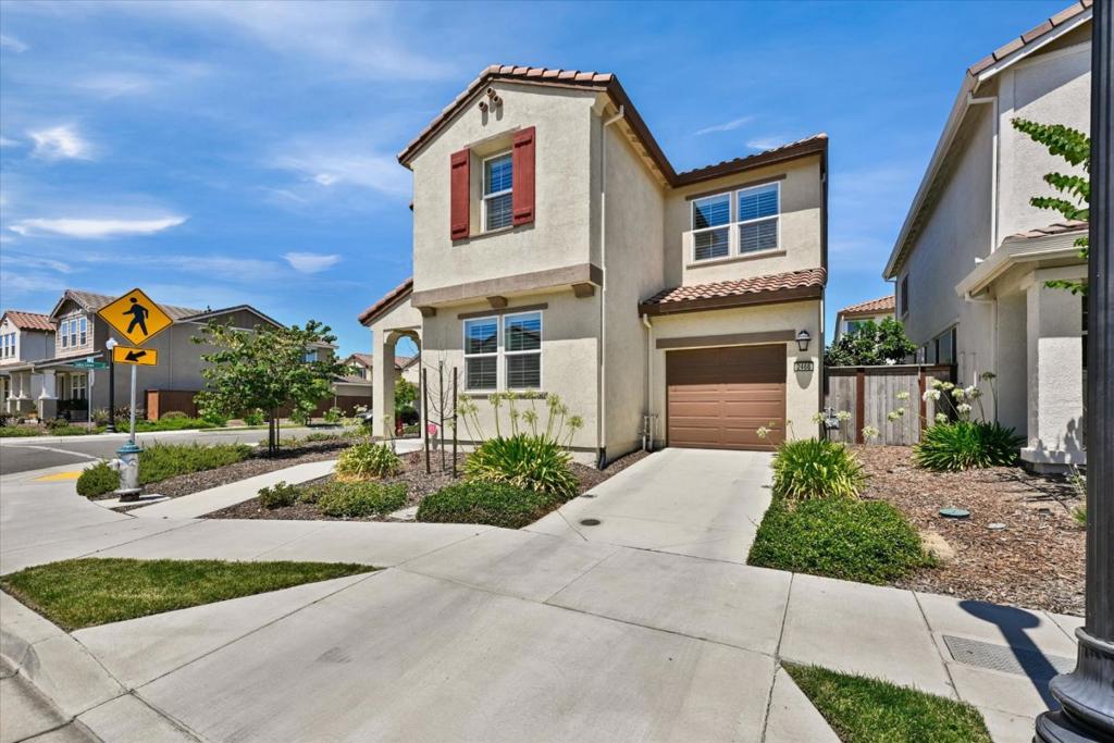 2466 Buzz Aldrin Way