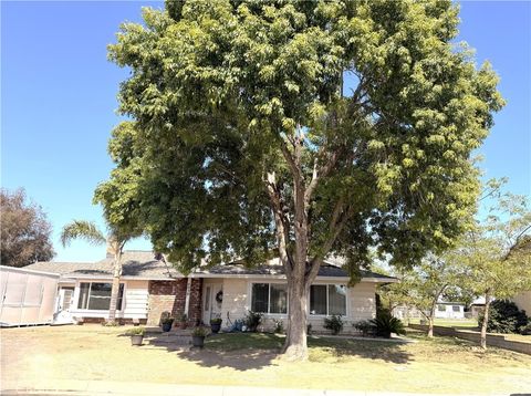 Photo of 6038 AURORA AVE, Jurupa Valley, CA 91752 (MLS # IV26100564)
