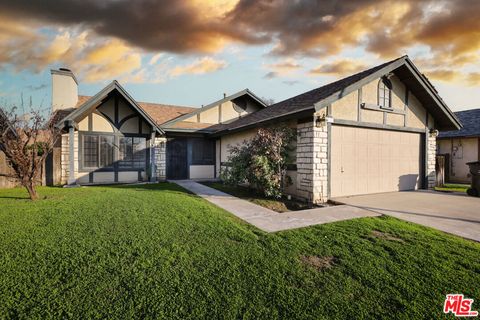 Photo of 5712 Monitor Street, Bakersfield, CA 93307 (MLS # 26651085)