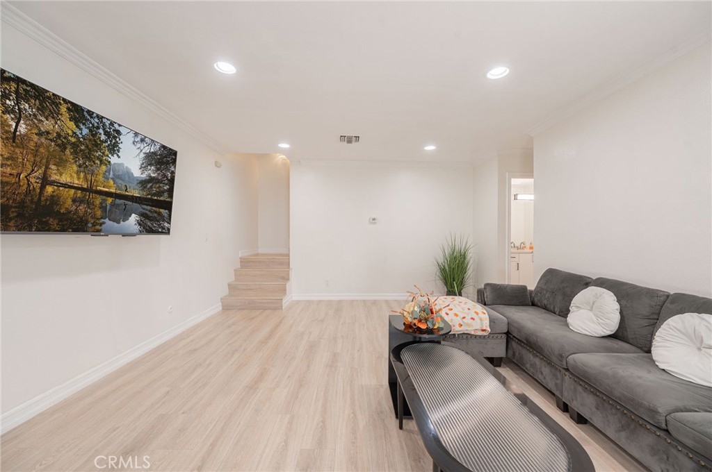 Welcome to this beautifully remodeled 956 sq. ft. condo in the heart of Glendale, located in the sought-after Sinclair Gardens community. Featuring 2 spacious bedrooms and 2 modern bathrooms, this bright and cozy home offers both comfort and style.
The inviting living area is filled with natural light and showcases stylish finishes, creating a warm and open atmosphere. The sleek, updated kitchen boasts quartz countertops and stainless steel appliances, making it perfect for culinary enthusiasts. For added convenience, the unit includes in-unit laundry with washer/dryer hookups and plenty of storage throughout. One of the bedrooms features a small walk-in closet.
Step outside and enjoy the community amenities, including a gated pool, BBQ area, fitness center, and two-car subterranean parking with an additional storage area. HOA dues are $330/month.
This prime location places you just minutes from Glendale Community College, Occidental College, Glendale High School, The Americana at Brand, and major freeways (2 & 134). The private entrance right off Sinclair Avenue adds an extra touch of accessibility and convenience.
Don’t miss this opportunity to own a chic, move-in-ready home that perfectly combines modern upgrades with an unbeatable Glendale location.